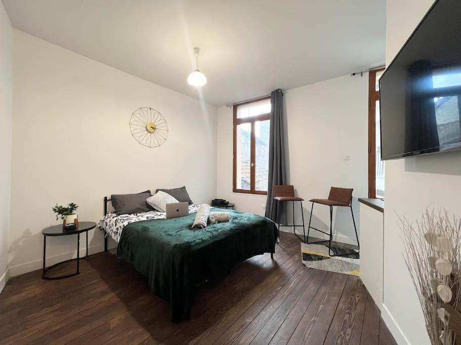Le Petit Nid A 2 Min Gare / Centre Meulan Apartamento Exterior foto